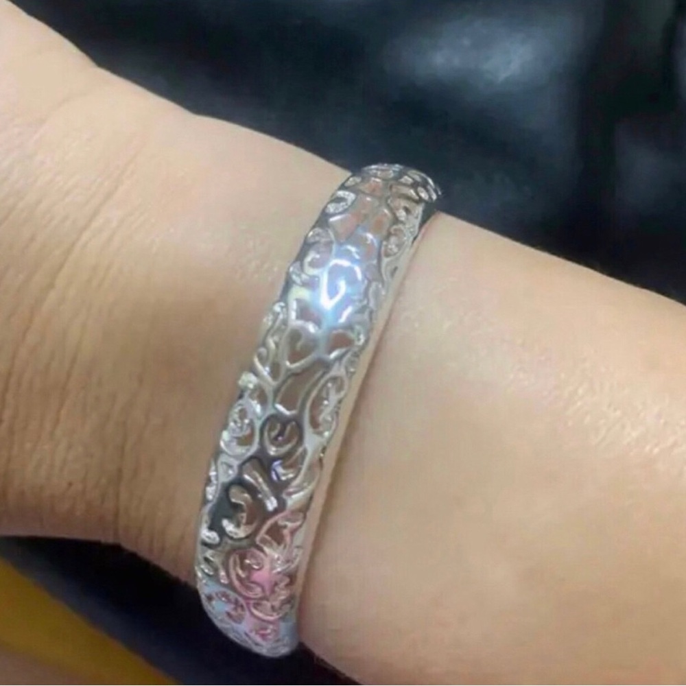 Elegant Sterling Silver Filigree Bangle Bracelet